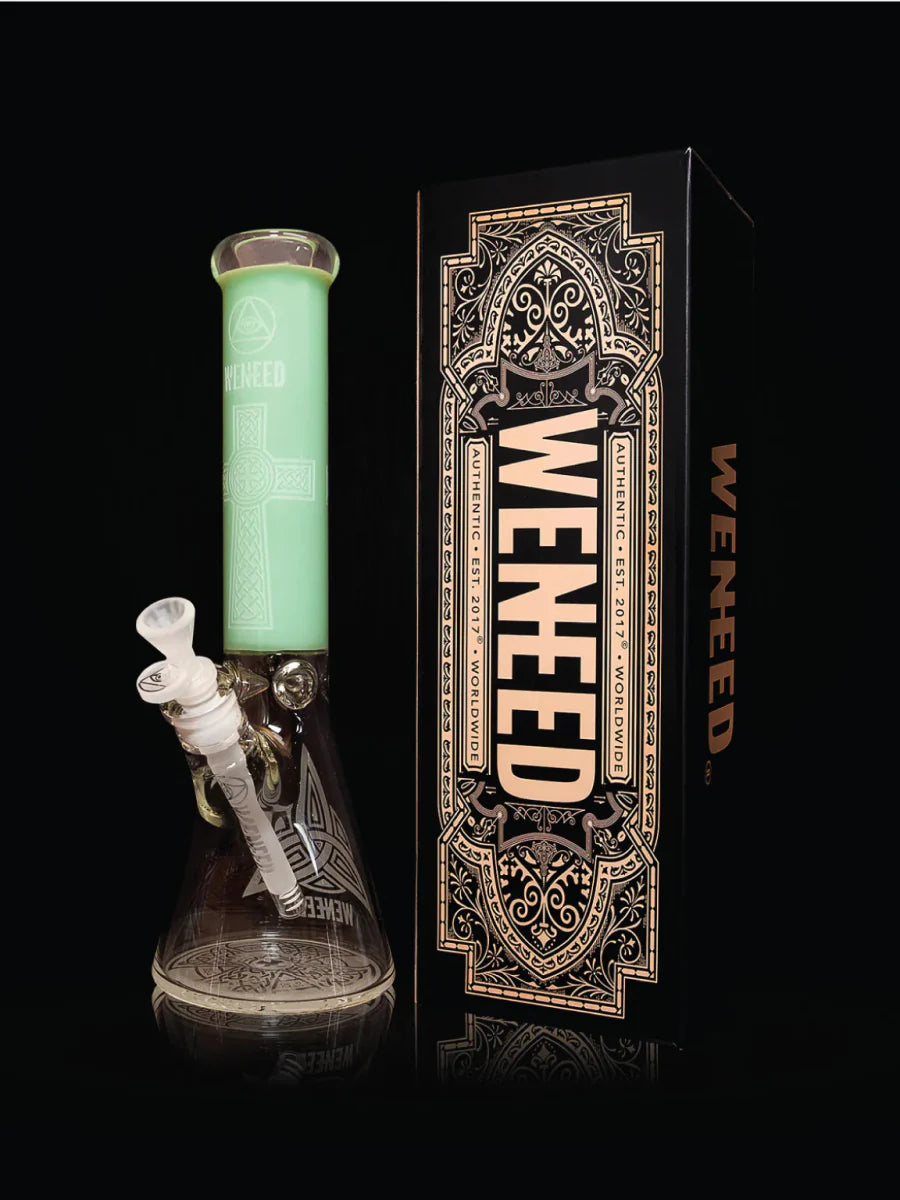 14" Diamond Crucifix Beaker (7mm) simple WENEED Bongs Canada