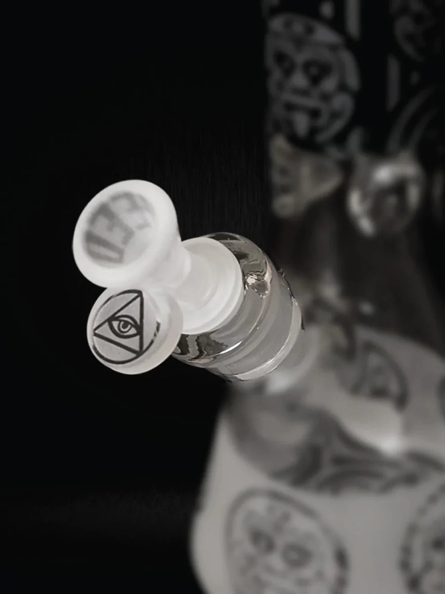 14" Tribal Warrior Beaker (7mm) simple WENEED Bongs Canada