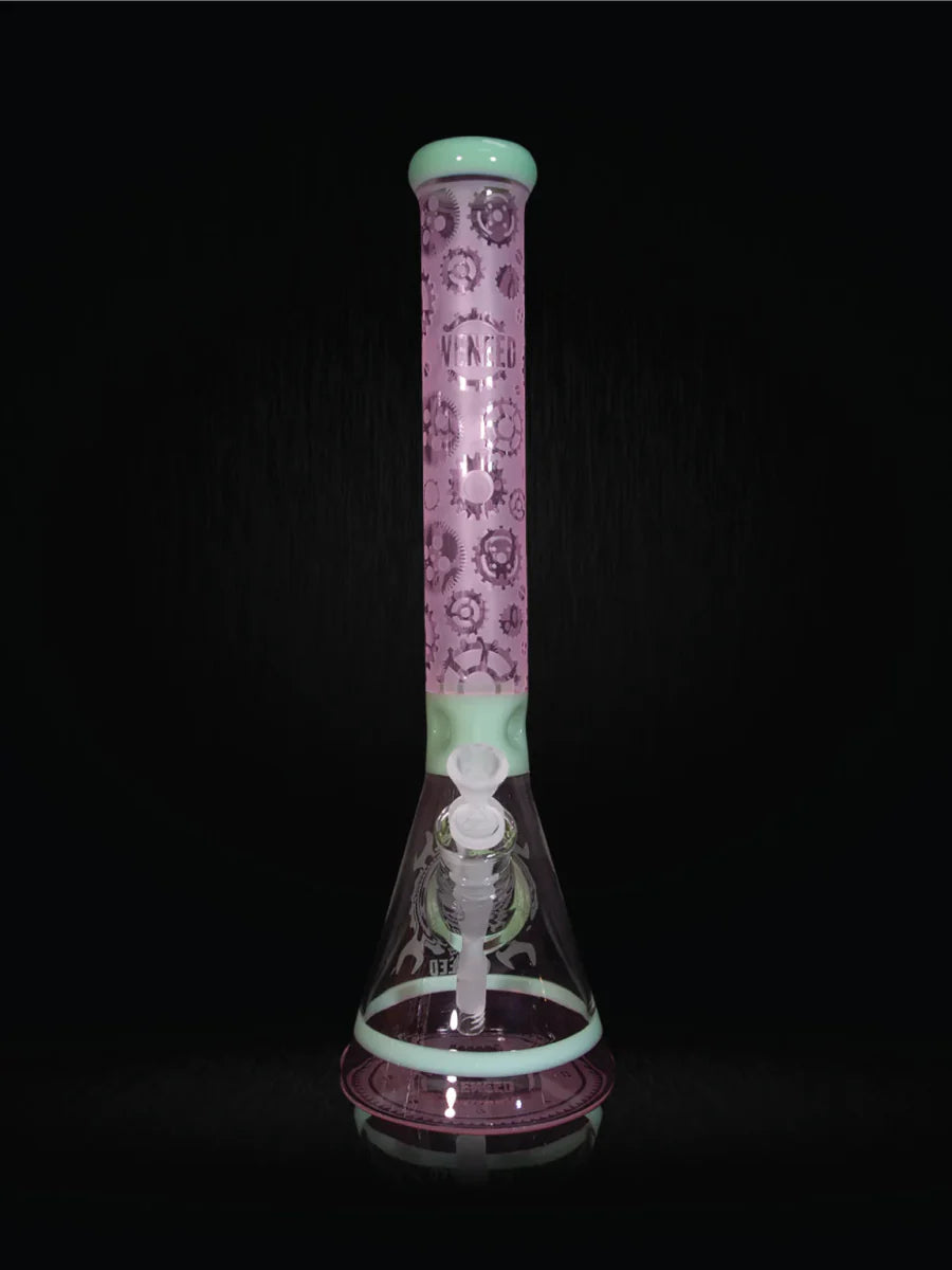 18" High Gear Beaker (7mm) simple WENEED Bongs Canada