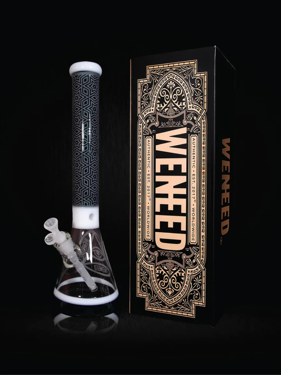 18" Star Party Beaker (7mm) simple WENEED Bongs Canada