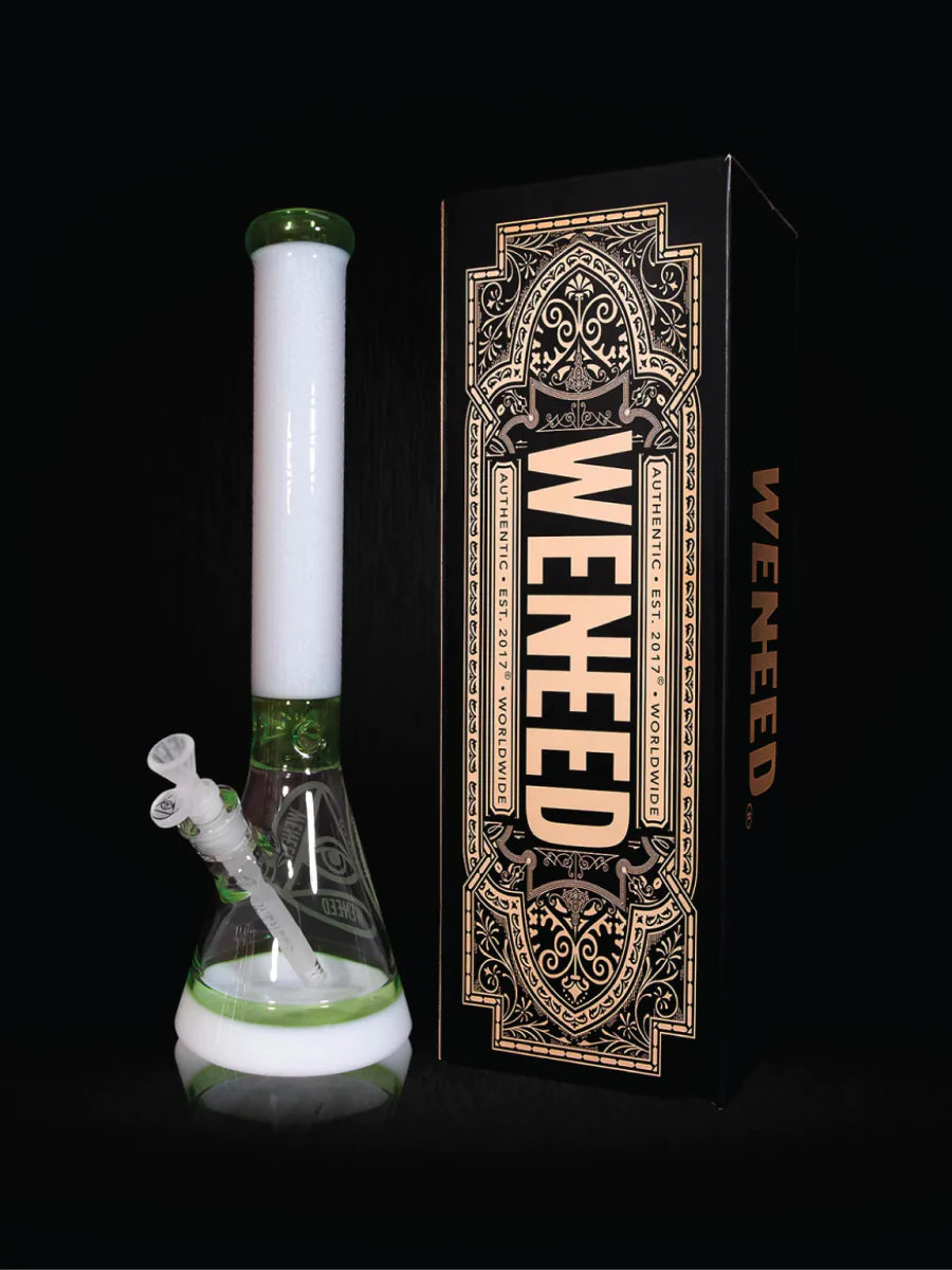 18" Star Party Beaker (7mm) simple WENEED Bongs Canada