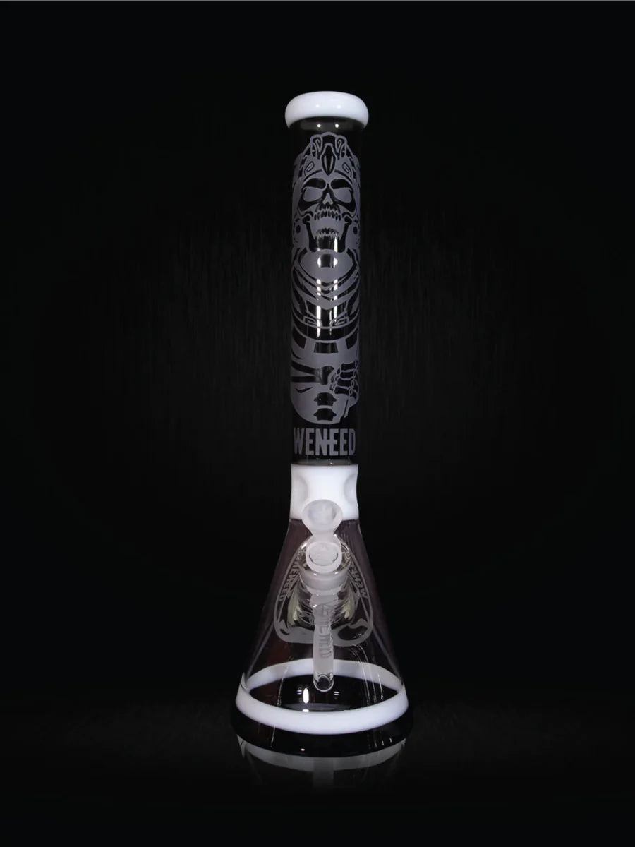 18" Undead Warrior Beaker (7mm) simple WENEED Bongs Canada